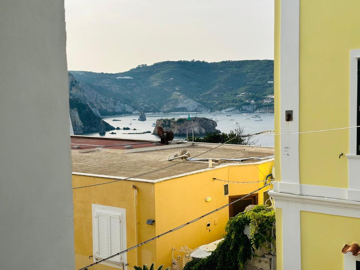 Sky Ponza - Immobilevante Exteriör bild